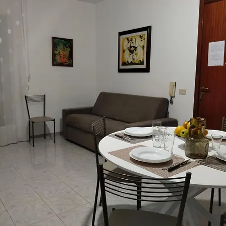 Mediterraneo Apartman *